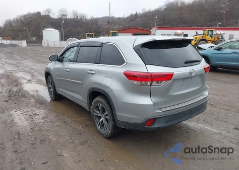 2017 Toyota Highlander Le from USA, damaged, VIN 5TDZARFH5HS026964